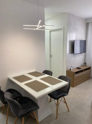 Imagem Apartamento com 2 Quartos à Venda, 42 m² em Campanário - Diadema