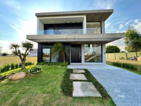 Imagem Casa com 4 Quartos à Venda, 231 m² em -- - Capao Da Canoa