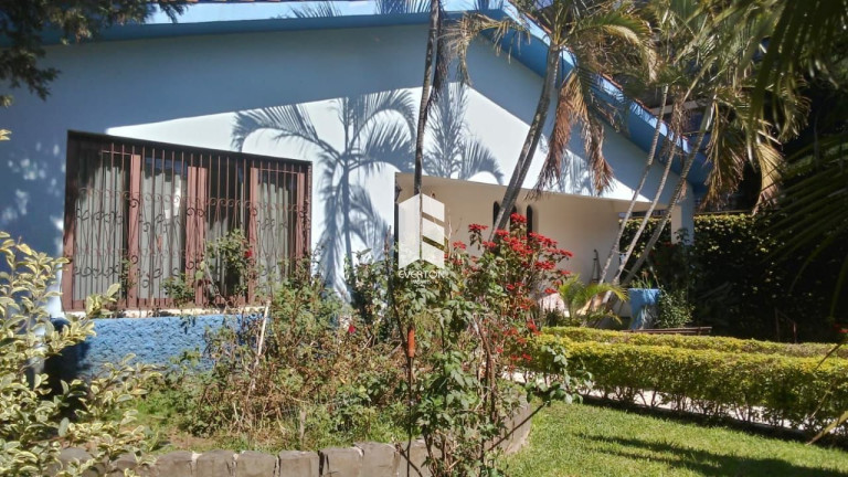 Imagem Casa com 6 Quartos à Venda, 460 m² em Noal - Santa Maria