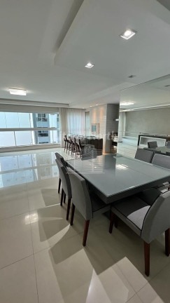 Imagem Apartamento com 3 Quartos à Venda, 122 m² em Centro - Balneário Camboriú