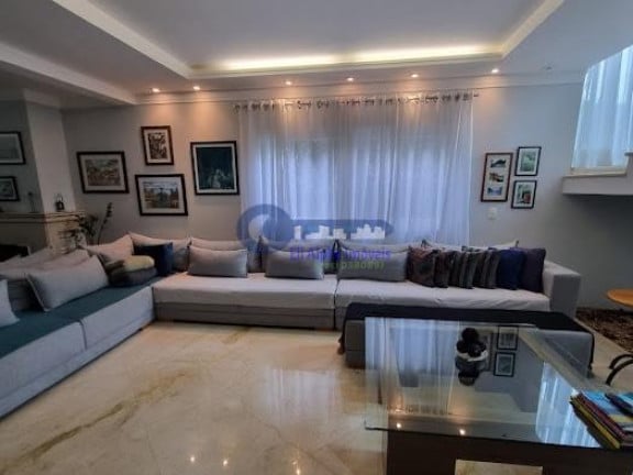 Casa de Condomínio com 4 Quartos para Alugar, 400 m² em Green Valley Alphaville - Barueri
