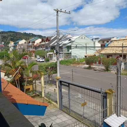 Imagem Casa com 3 Quartos à Venda, 180 m² em Guarujá - Porto Alegre