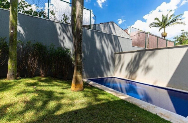 Imagem Casa de Condomínio com 4 Quartos à Venda,  em Granja Julieta - São Paulo