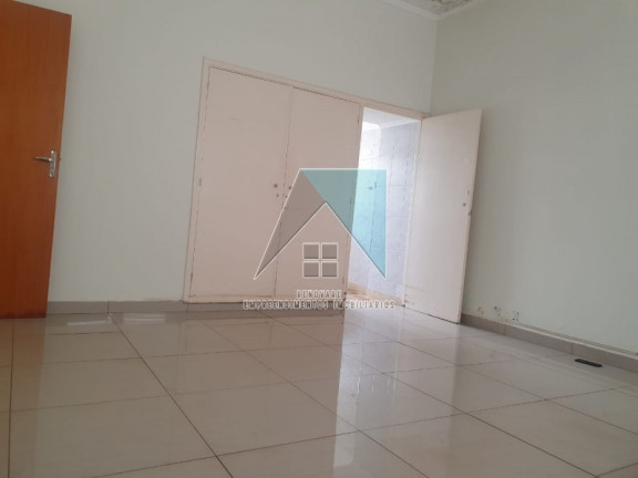 Imagem Casa com 3 Quartos à Venda,  em Vila Seixas - Ribeirão Preto