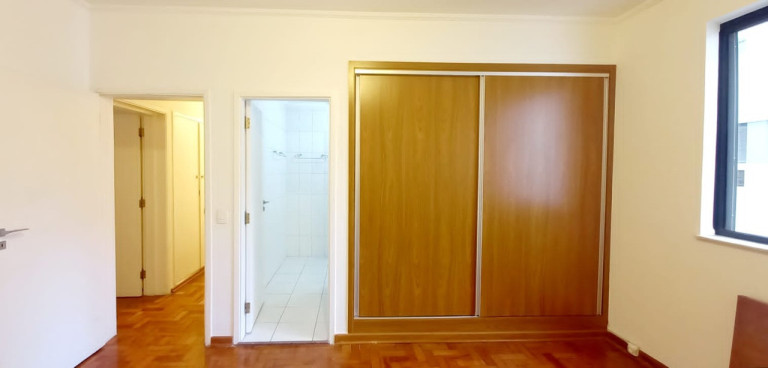 Imagem Apartamento com 3 Quartos à Venda, 130 m² em Santa Cecília - São Paulo