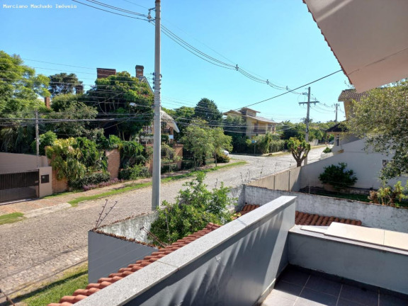 Imagem Casa com 4 Quartos à Venda,  em Camobi - Santa Maria