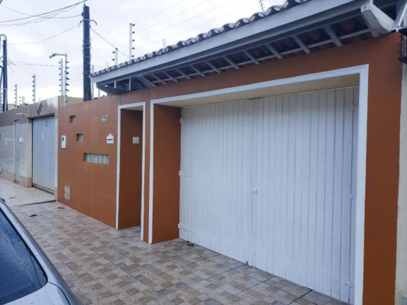 Imagem Casa com 3 Quartos à Venda, 190 m² em Cidade Dos Funcionários - Fortaleza