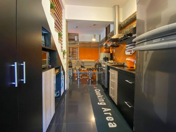 Imagem Apartamento com 4 Quartos à Venda, 230 m² em Capivari - Campos Do Jordão