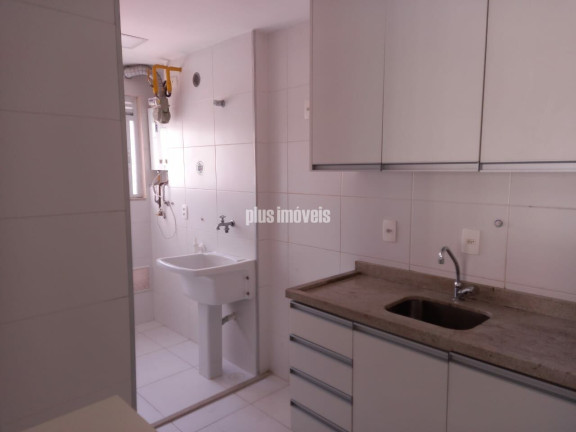 Apartamento com 2 Quartos à Venda, 55 m² em Vila Gumercindo - São Paulo