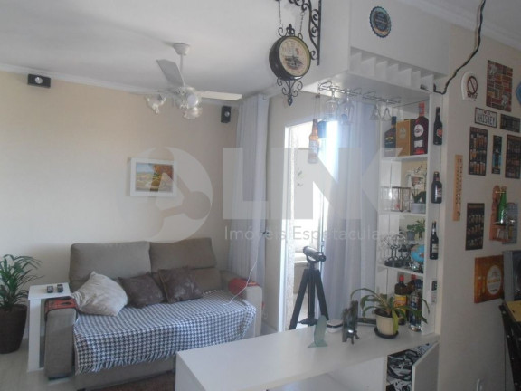 Imagem Apartamento com 3 Quartos à Venda, 62 m² em São Sebastião - Porto Alegre