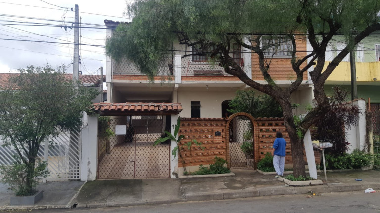 Imagem Casa com 3 Quartos à Venda, 200 m² em Jardim Topázio - São José Dos Campos