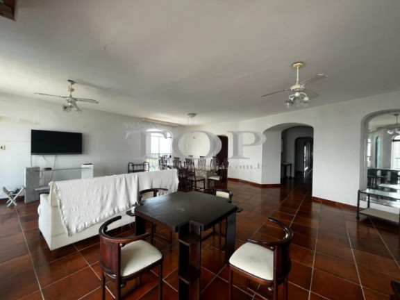 Imagem Apartamento com 3 Quartos à Venda, 220 m² em Pitangueiras - Guarujá