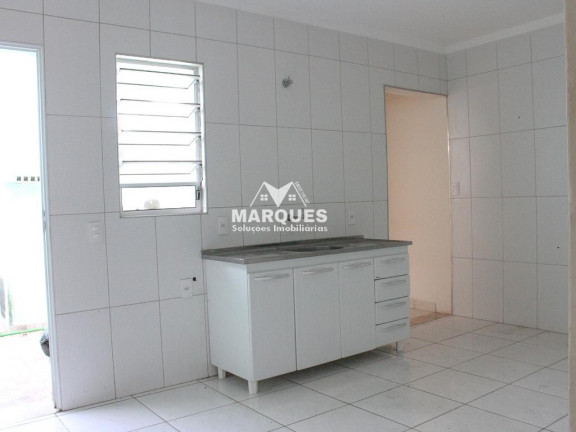 Imagem Casa com 2 Quartos à Venda, 80 m²