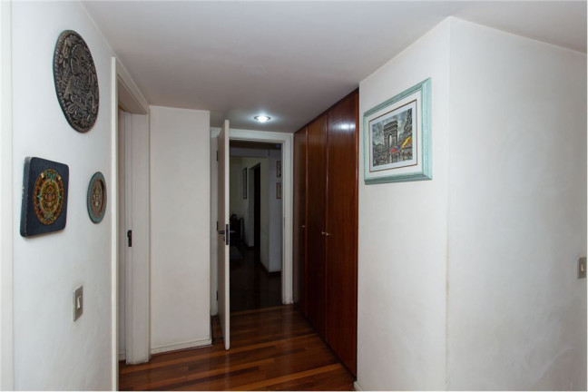 Imagem Apartamento com 4 Quartos à Venda, 192 m² em Campo Belo - São Paulo