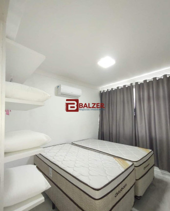 Imagem Apartamento com 3 Quartos à Venda, 90 m² em Centro - Florianópolis