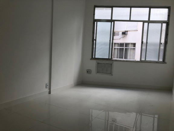 Imagem Apartamento com 1 Quarto à Venda, 45 m² em Copacabana - Rio De Janeiro