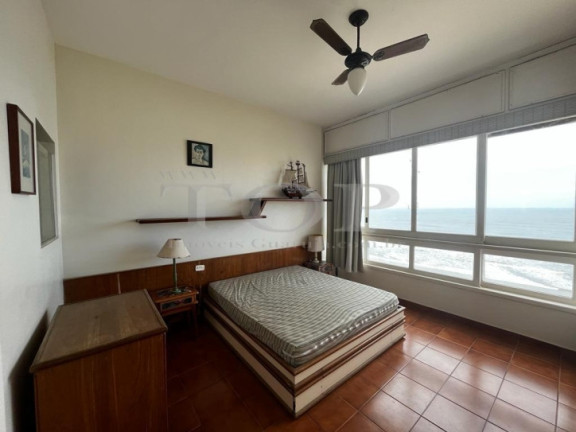 Imagem Apartamento com 3 Quartos à Venda, 180 m² em Pitangueiras - Guarujá