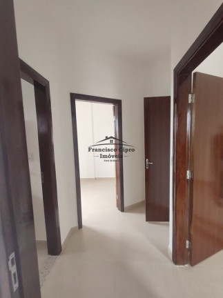 Imagem Apartamento com 3 Quartos para Alugar,  em Pedregulho - Guaratinguetá