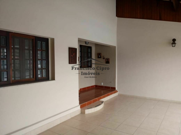 Imagem Casa com 5 Quartos à Venda, 280 m² em Cecap - Guaratinguetá
