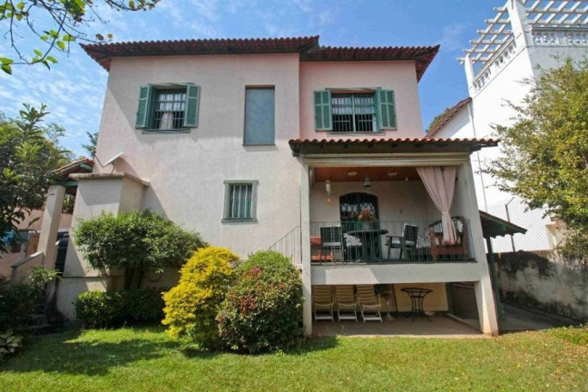 Imagem Casa com 3 Quartos à Venda, 350 m² em Pacaembu - São Paulo