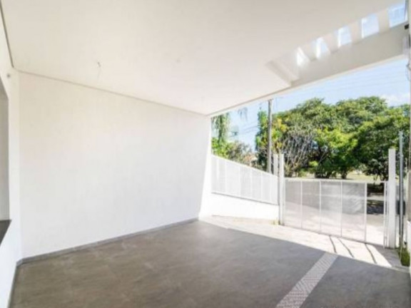 Imagem Sobrado com 3 Quartos à Venda, 190 m² em Jardim Itu - Porto Alegre