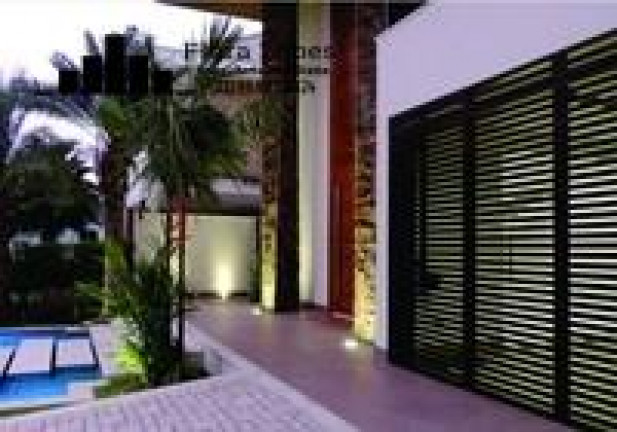 Casa com 5 Quartos à Venda, 979 m² em Barra Da Tijuca - Rio De Janeiro