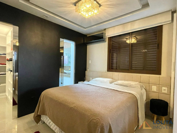 Imagem Apartamento com 4 Quartos à Venda, 150 m² em Centro - Florianopolis