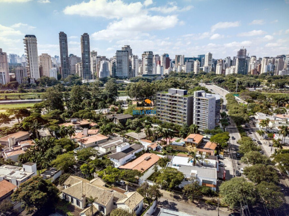 Apartamento com 3 Quartos à Venda,  em Cidade Jardim - São Paulo