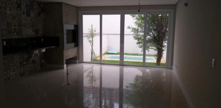 Imagem Casa com 3 Quartos à Venda, 281 m² em Chácara Das Pedras - Porto Alegre