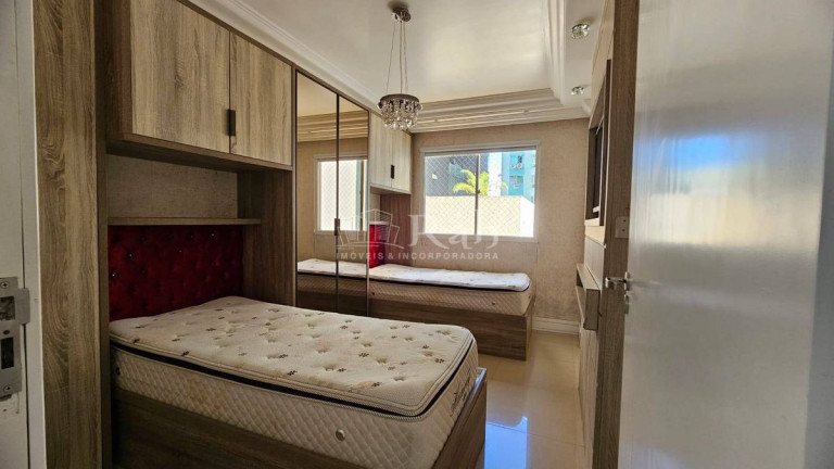 Imagem Apartamento com 2 Quartos à Venda, 111 m² em Centro - Balneário Camboriú