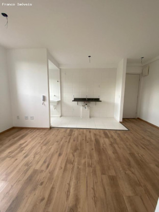 Imagem Apartamento com 2 Quartos à Venda, 39 m² em Santa Maria - Santo André