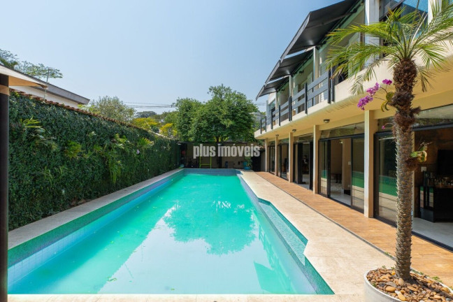 Casa com 4 Quartos à Venda, 456 m² em Jardim Guedala - São Paulo