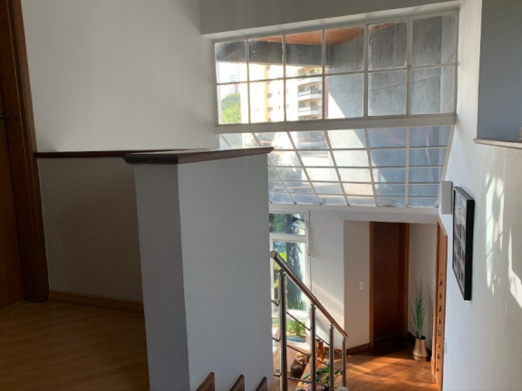 Imagem Imóvel com 3 Quartos à Venda, 220 m² em Vila Suzana - São Paulo