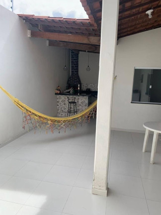 Imagem Casa com 3 Quartos à Venda, 180 m² em Luzia - Aracaju