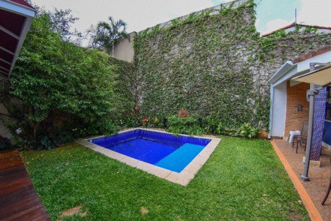 Casa com 4 Quartos à Venda, 490 m² em Vila Madalena - São Paulo