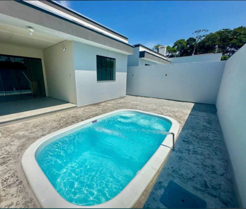 Imagem Casa com 3 Quartos à Venda, 194 m² em Santa Regina - Camboriú