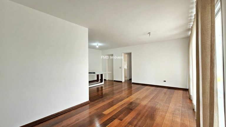 Apartamento com 3 Quartos à Venda, 122 m² em Morumbi - São Paulo
