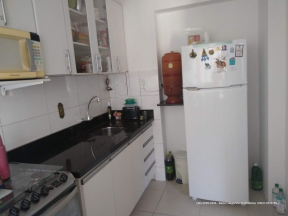 Imagem Apartamento com 2 Quartos à Venda, 80 m² em Centro - Florianópolis