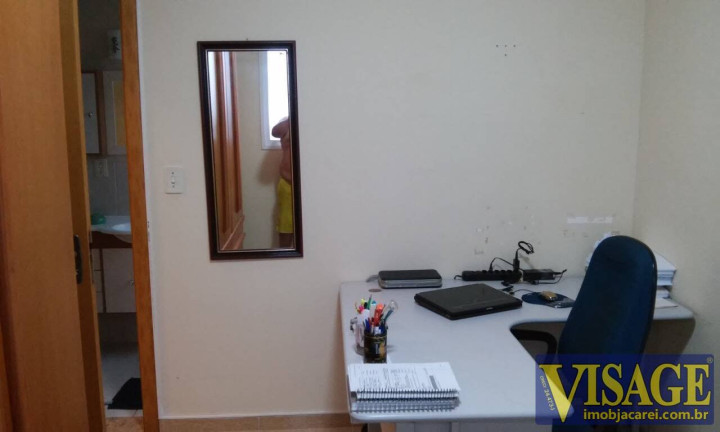 Apartamento com 2 Quartos à Venda,  em Vila Aprazivel - Jacareí