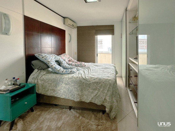 Imagem Apartamento com 3 Quartos à Venda, 143 m² em Coqueiros - Florianópolis