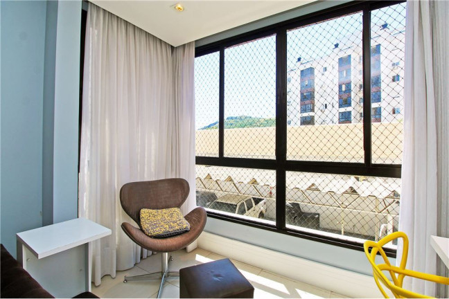 Imagem Apartamento com 3 Quartos à Venda, 84 m² em Jardim Botânico - Porto Alegre