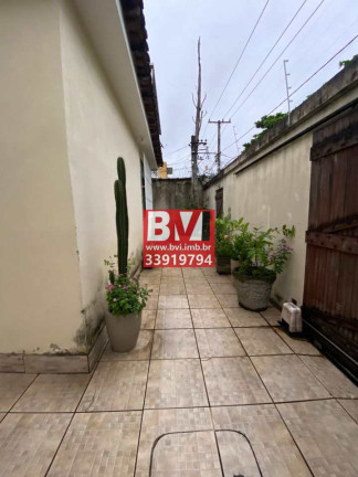 Imagem Casa com 3 Quartos à Venda, 210 m² em Vila Da Penha - Rio De Janeiro