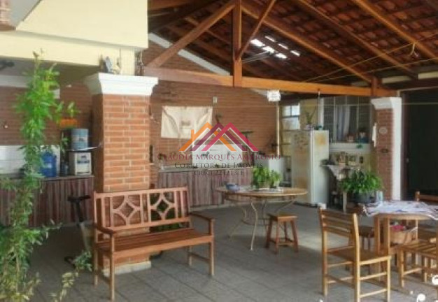 Imagem Casa com 4 Quartos à Venda, 270 m² em Região Central - Caieiras