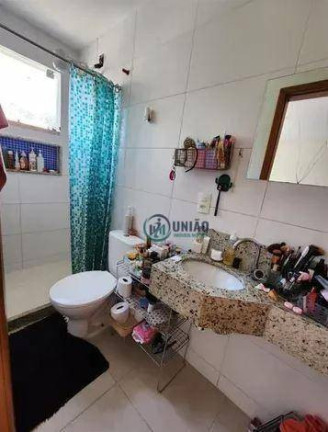 Imagem Casa com 2 Quartos à Venda, 120 m² em Piratininga - Niterói