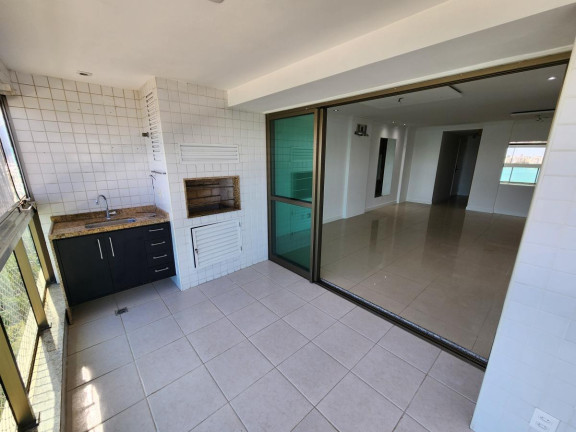 Imagem Apartamento com 4 Quartos à Venda, 158 m² em Jacarepagua - Rio De Janeiro