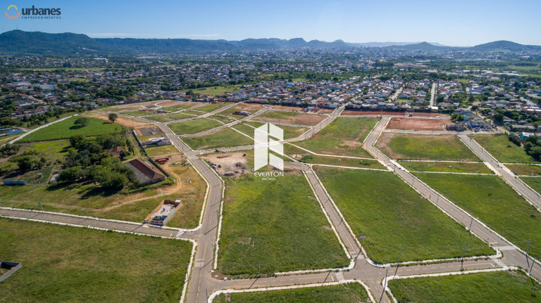 Imagem Terreno à Venda, 300 m² em Pinheiro Machado - Santa Maria