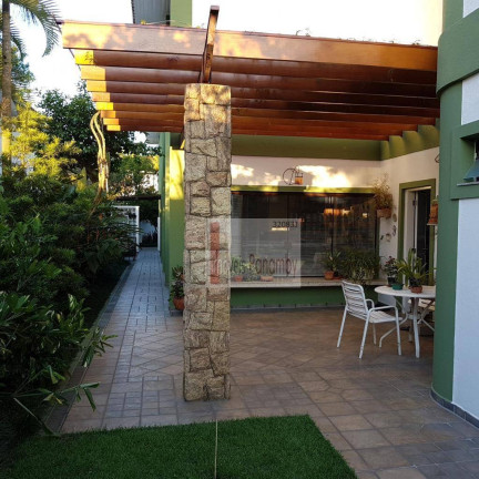 Casa com 4 Quartos à Venda, 430 m² em Alto De Pinheiros - São Paulo