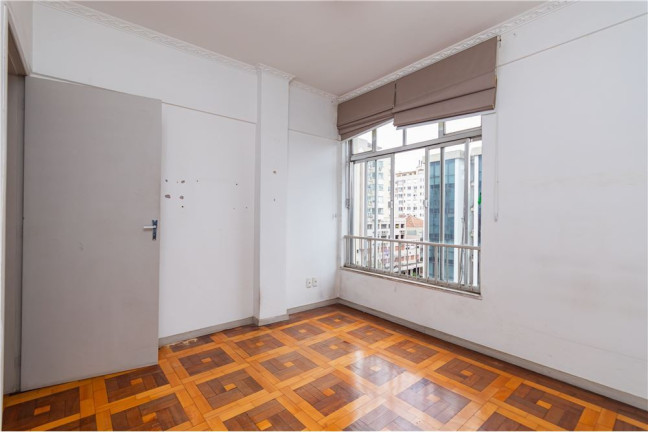Apartamento com 5 Quartos à Venda, 154 m² em Floresta - Porto Alegre