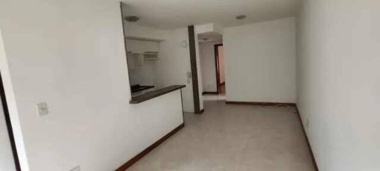 Apartamento com 1 Quarto à Venda, 50 m² em Floresta - Porto Alegre