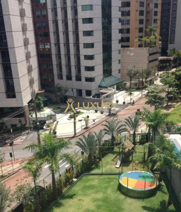 Imagem Imóvel com 4 Quartos à Venda, 236 m² em Belvedere - Belo Horizonte